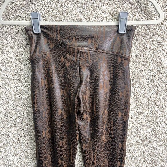 Spanx Leggings Women’s Small Brown Faux Leather Snakeskin Print - Picture 4 of 8